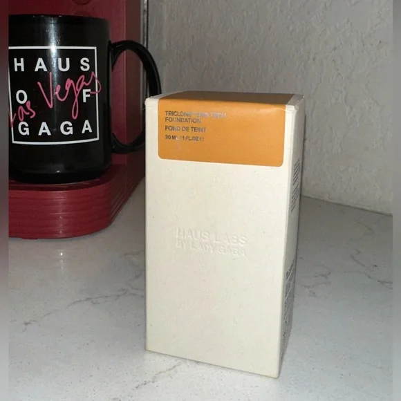 Haus Labs by Lady Gaga Triclone Foundation Unopened shade 370 Medium Neutral - Picture 1 of 3